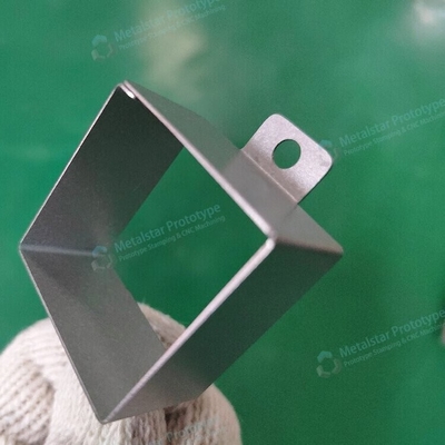 비상 생산 주문 된 금속 가루 굽기 DC04 냉 laminated