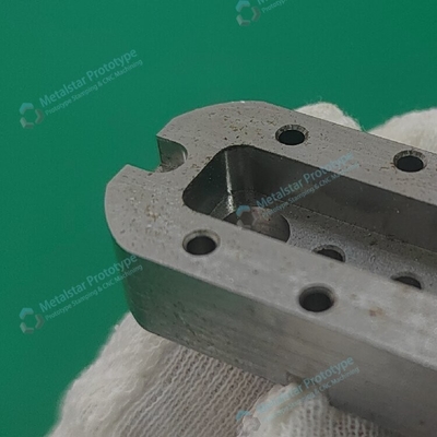 오토바이에 사용되는 ASTM/AISI 경미제철 원형 가공 부품